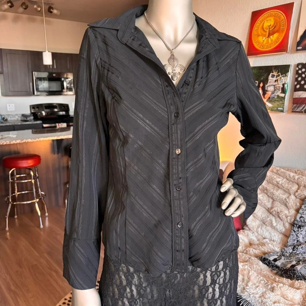 Worthington Black Shimmer Stretch Button Down Blouse 💋